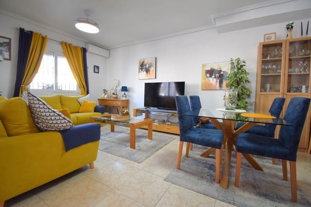 3 chambre Villa/Maison Semi-Mitoyenne à vendre à Playa Flamenca, Orihuela avec piscine garage - 249 000 € (Ref: 9827397)
