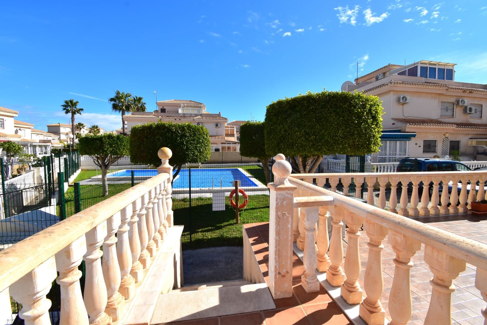 3 quarto Moradia Geminada para venda em Orihuela Costa com piscina garagem - 249 000 € (Ref: 9827397)