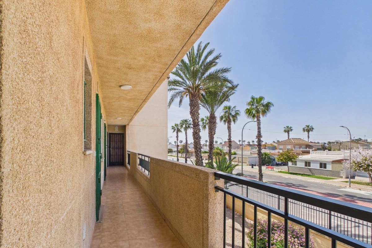 Apartamento de 1 habitación en Los Alcázares en venta - 105.000 € (Ref: 9833963)