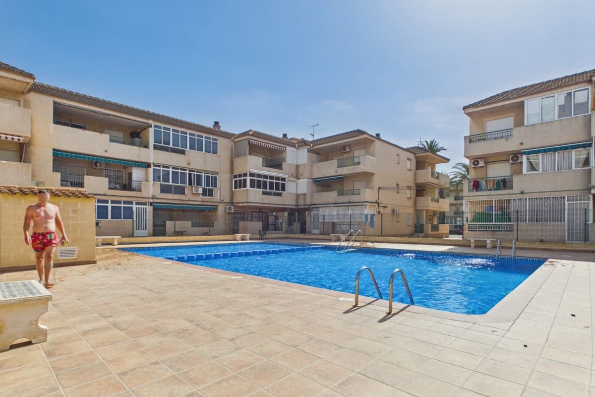 Apartamento de 1 habitación en Los Alcázares en venta - 105.000 € (Ref: 9833963)