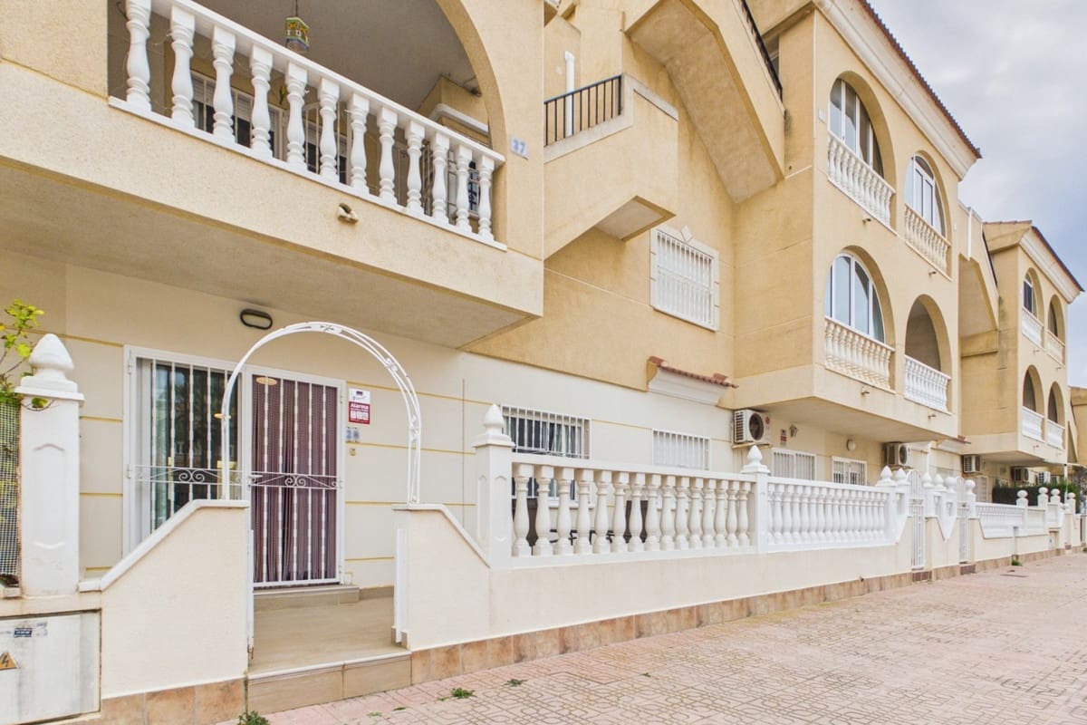 2 sypialnia Apartament na sprzedaż w Los Alcazares - 179 950 € (Ref: 9833964)