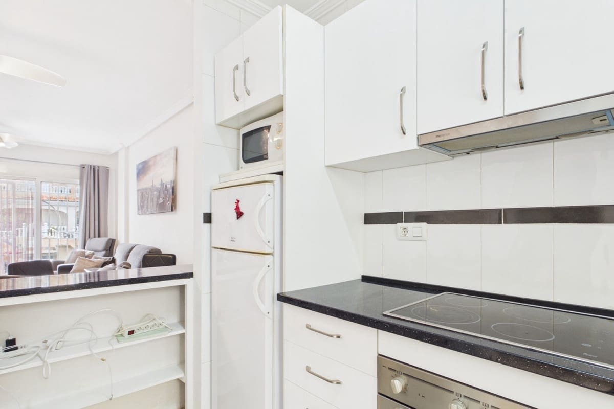2 sypialnia Apartament na sprzedaż w Los Alcazares - 179 950 € (Ref: 9833964)