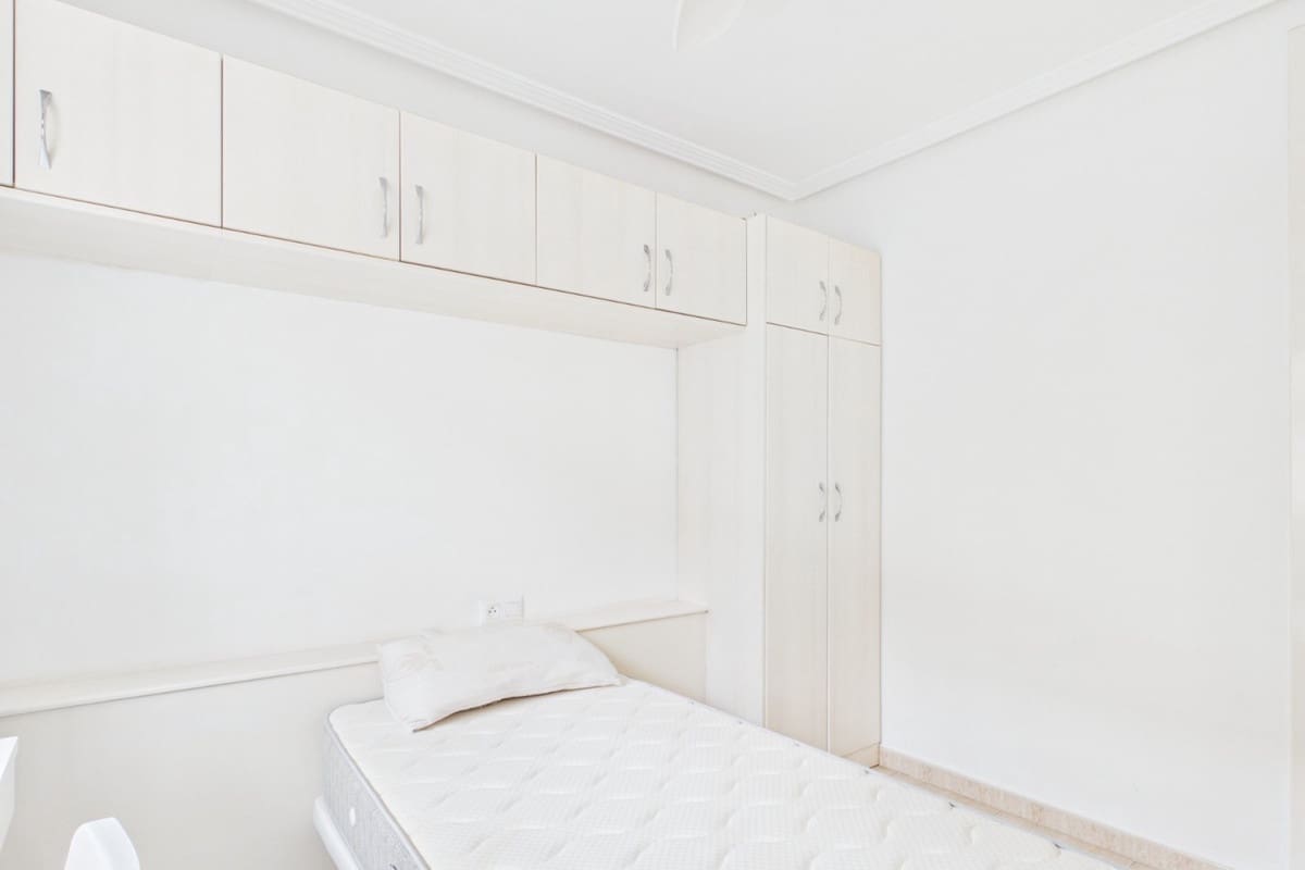 2 sypialnia Apartament na sprzedaż w Los Alcazares - 179 950 € (Ref: 9833964)