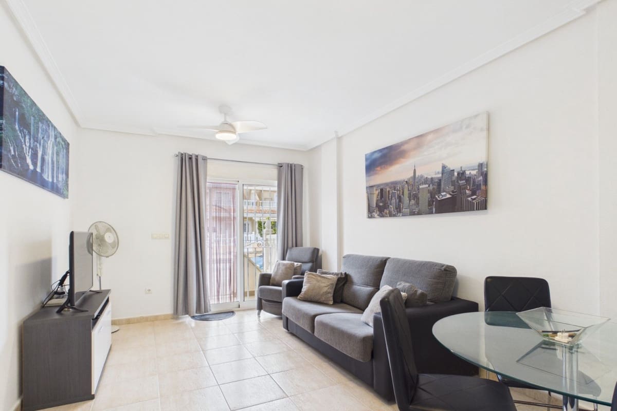 2 sypialnia Apartament na sprzedaż w Los Alcazares - 179 950 € (Ref: 9833964)