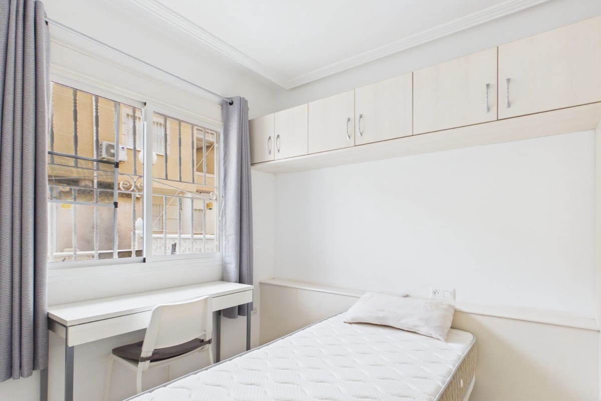 2 sypialnia Apartament na sprzedaż w Los Alcazares - 179 950 € (Ref: 9833964)