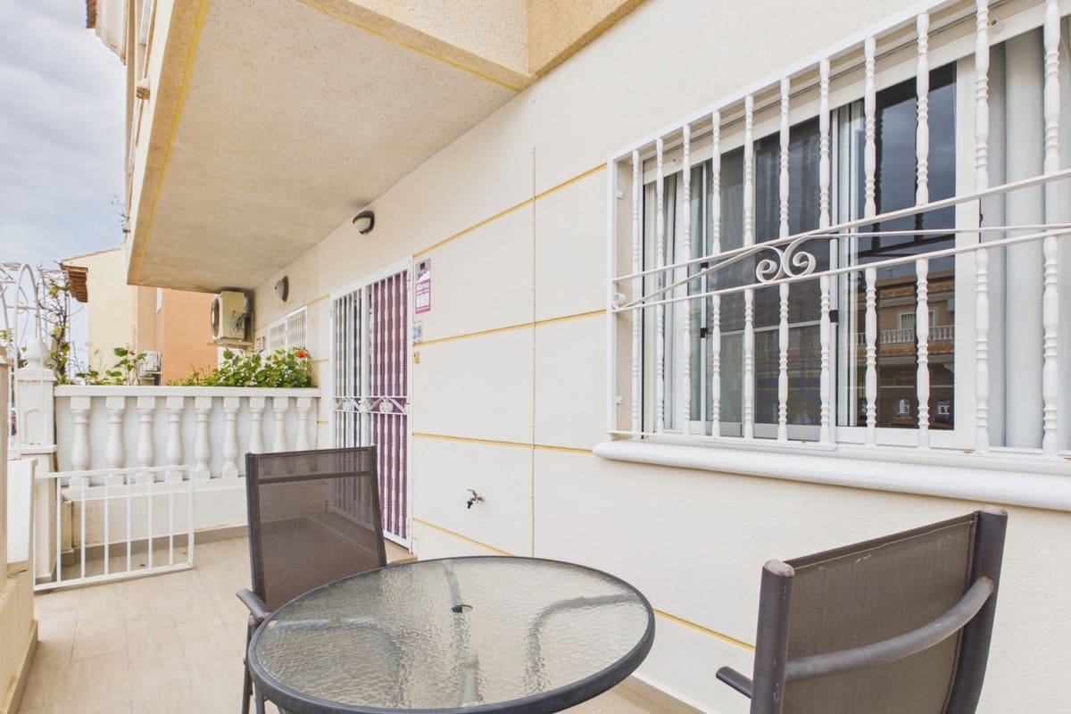 2 sypialnia Apartament na sprzedaż w Los Alcazares - 179 950 € (Ref: 9833964)