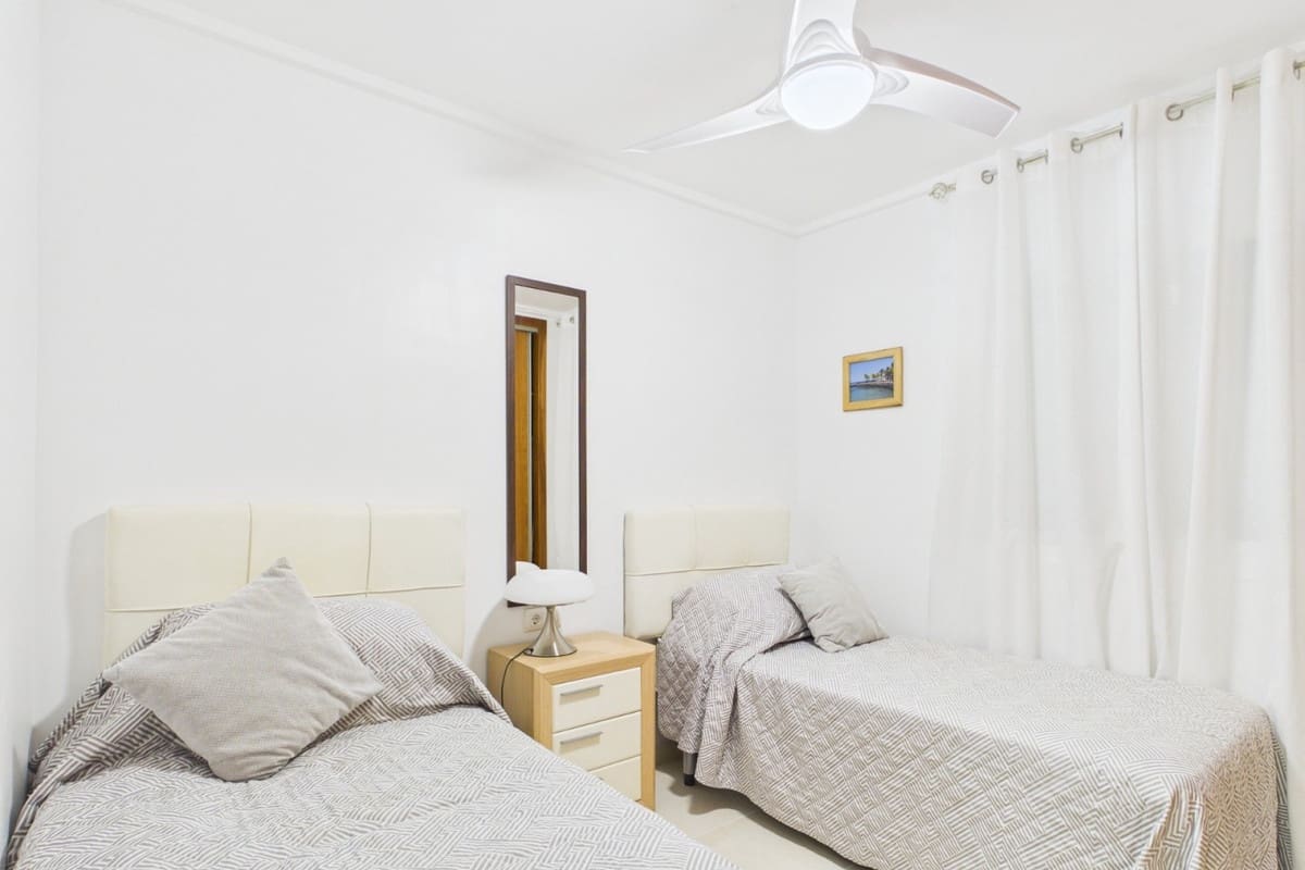 3 slaapkamer Appartement te koop in Los Narejos - € 240.000 (Ref: 9833965)