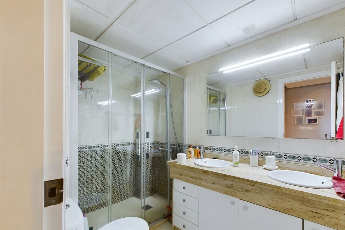 2 soveværelse Lejlighed til salg i Los Alcazares - € 199.995 (Ref: 9833969)