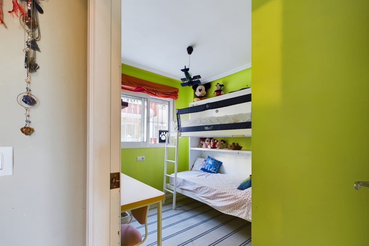 2 soveværelse Lejlighed til salg i Los Alcazares - € 199.995 (Ref: 9833969)
