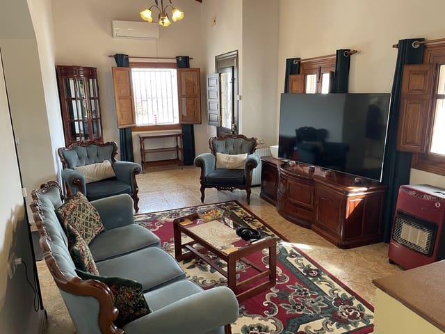 5 bedroom Villa for sale in Alhama de Murcia with pool garage - € 299,950 (Ref: 9833971)
