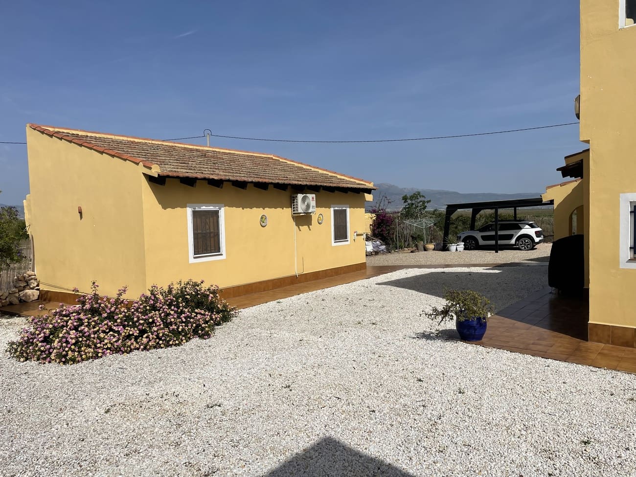5 bedroom Villa for sale in Alhama de Murcia with pool garage - € 299,950 (Ref: 9833971)