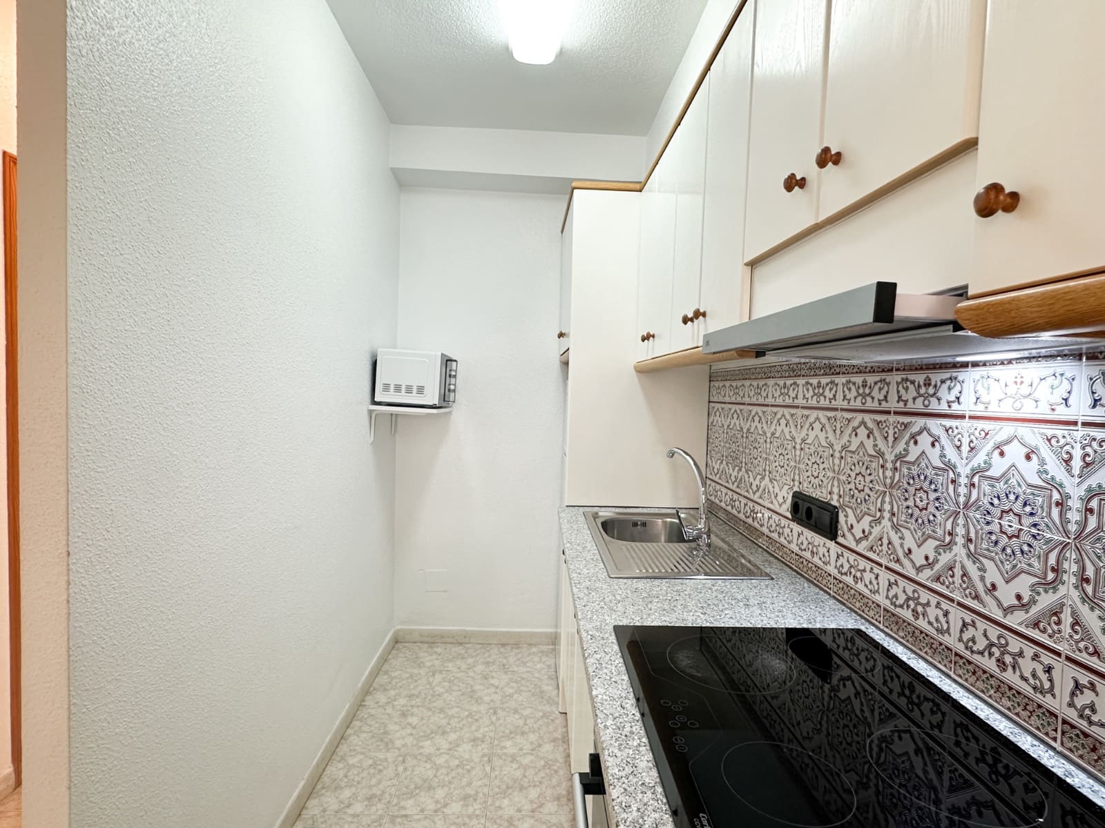 2 soveværelse Lejlighed til salg i Orihuela Costa med swimmingpool - € 185.000 (Ref: 9833979)