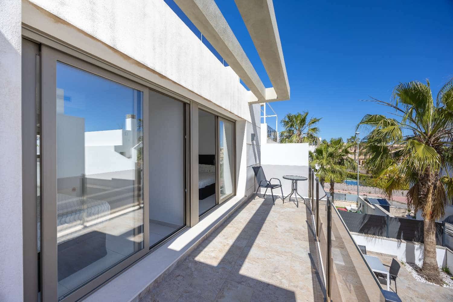 3 soveværelse Villa til salg i Orihuela med swimmingpool garage - € 449.000 (Ref: 9833982)