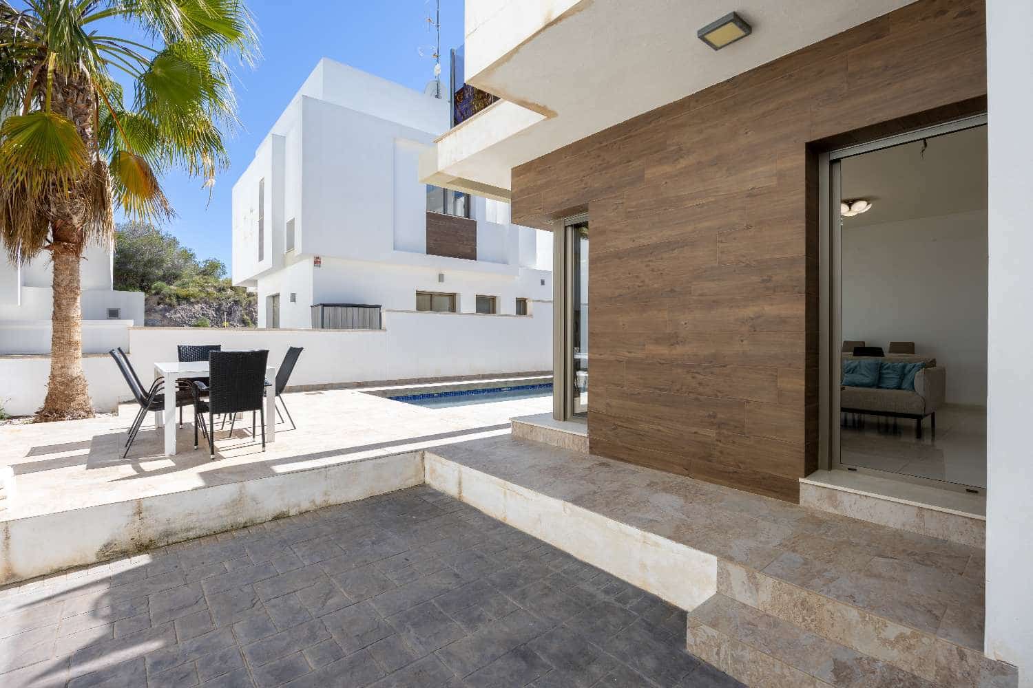 3 soveværelse Villa til salg i Orihuela med swimmingpool garage - € 449.000 (Ref: 9833982)