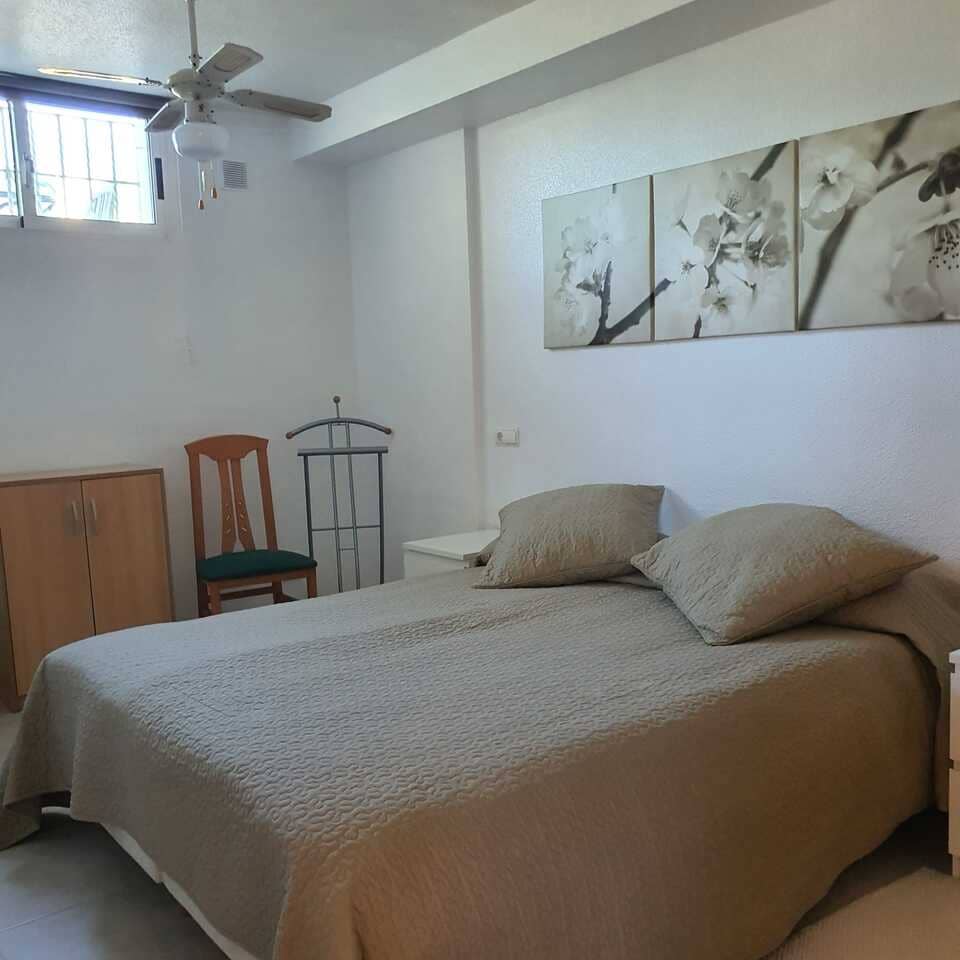 3 quarto Casa em Banda para venda em Benimar com piscina - 279 000 € (Ref: 9838665)