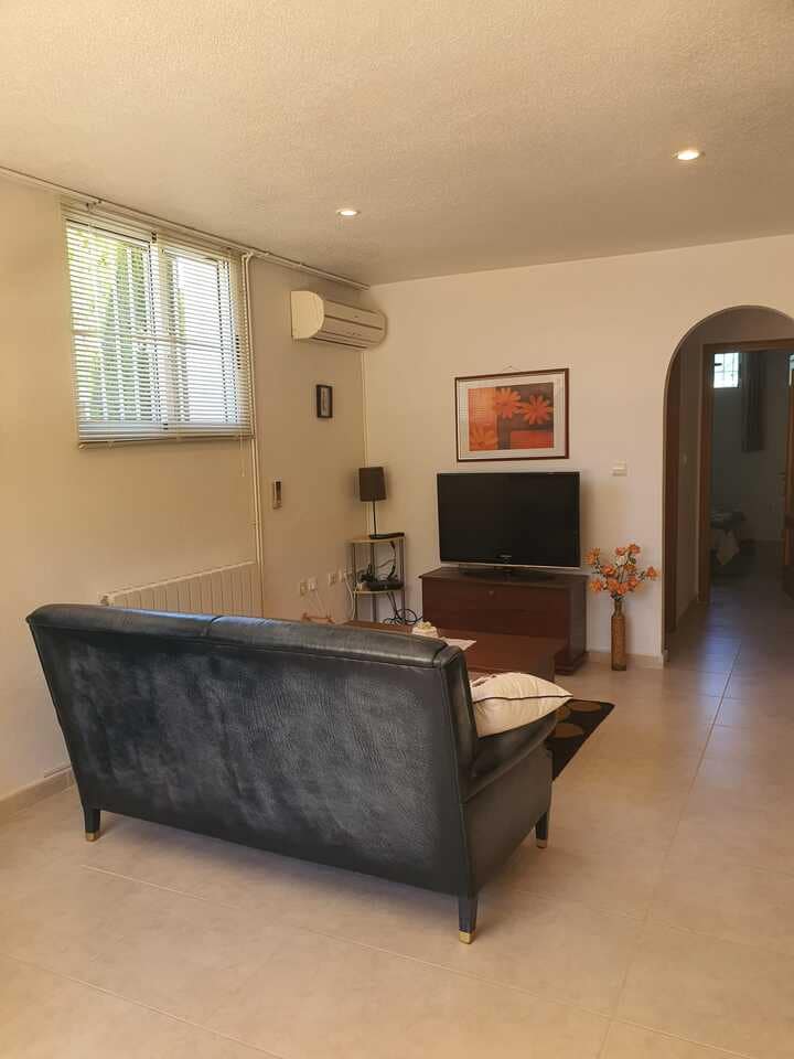 3 quarto Casa em Banda para venda em Benimar com piscina - 279 000 € (Ref: 9838665)
