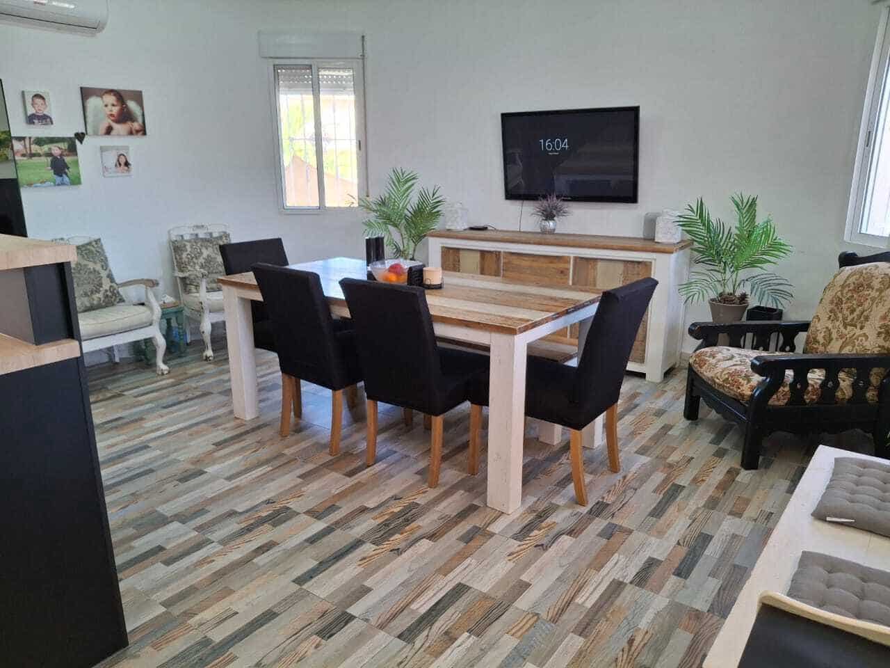 4 soverom Villa til salgs i Ciudad Quesada med svømmebasseng garasje - € 395 000 (Ref: 9838665)