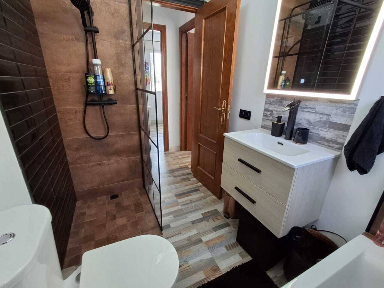 4 soverom Villa til salgs i Ciudad Quesada med svømmebasseng garasje - € 395 000 (Ref: 9838665)