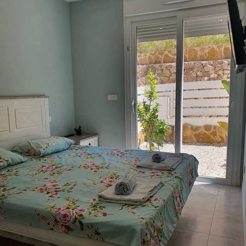 3 soveværelse Byhus til salg i La Marquesa, Rojales med swimmingpool - € 280.000 (Ref: 9838666)
