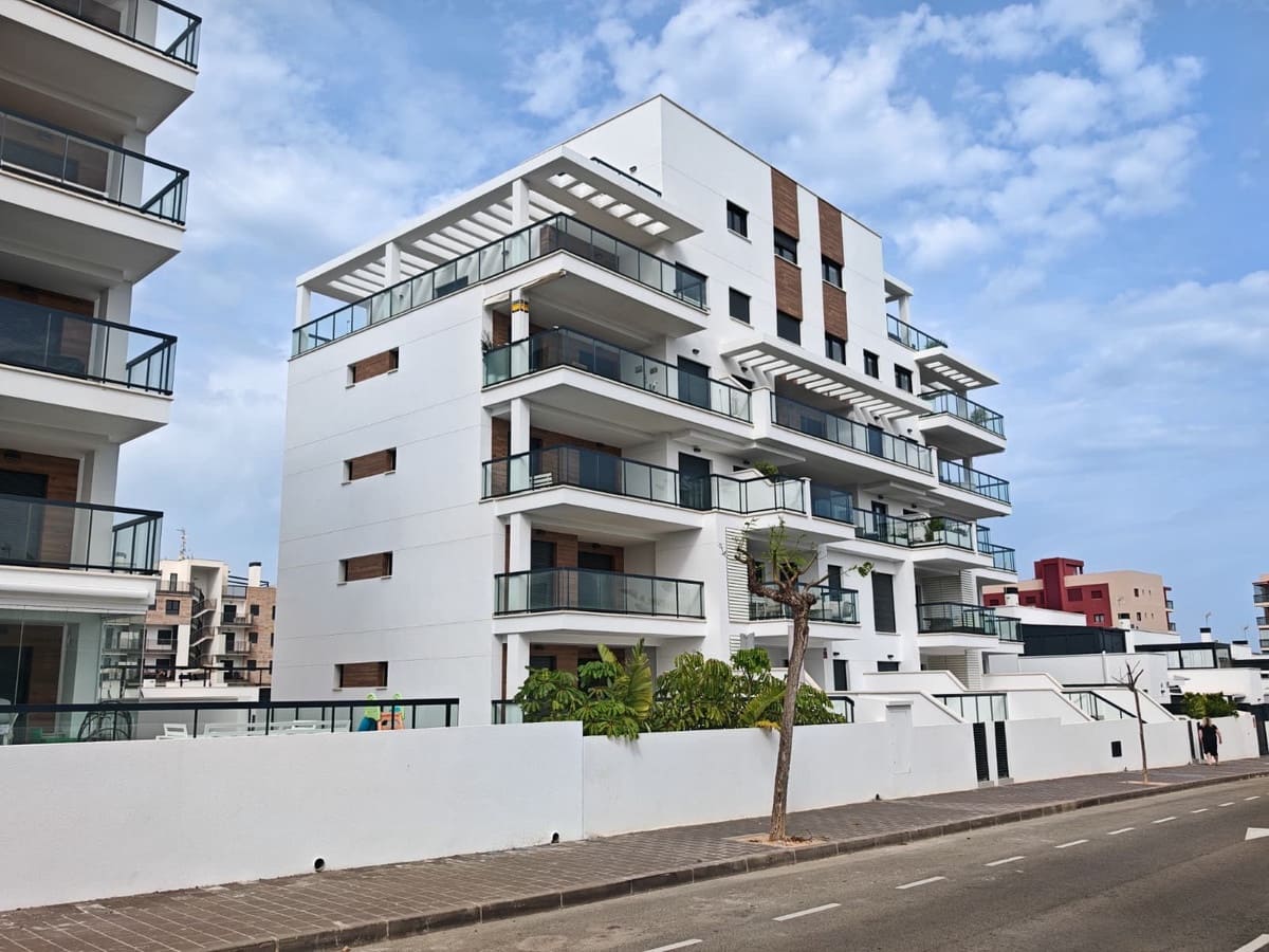 3 bedroom Apartment for sale in Orihuela with pool garage - € 577,500 (Ref: 9840469)