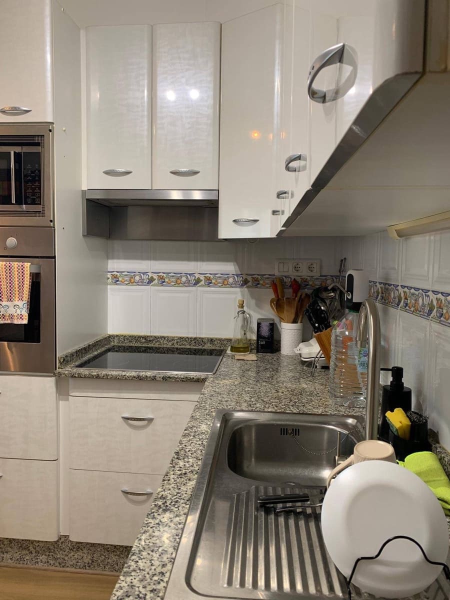 3 bedroom Villa for sale in Orihuela Costa with pool - € 185,500 (Ref: 9840474)