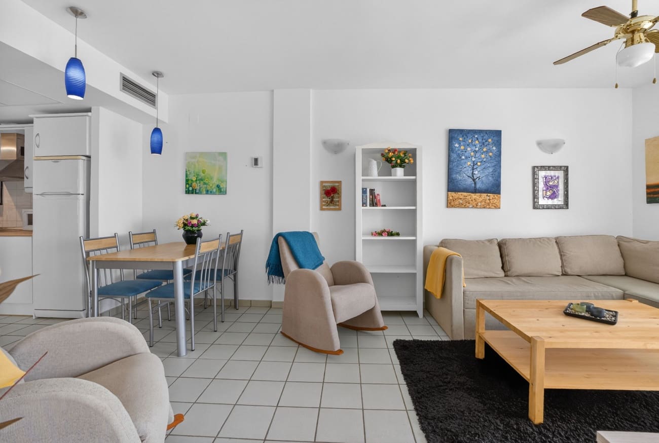 2 soverom Leilighet til salgs i Orihuela Costa med svømmebasseng garasje - € 189 000 (Ref: 9855864)