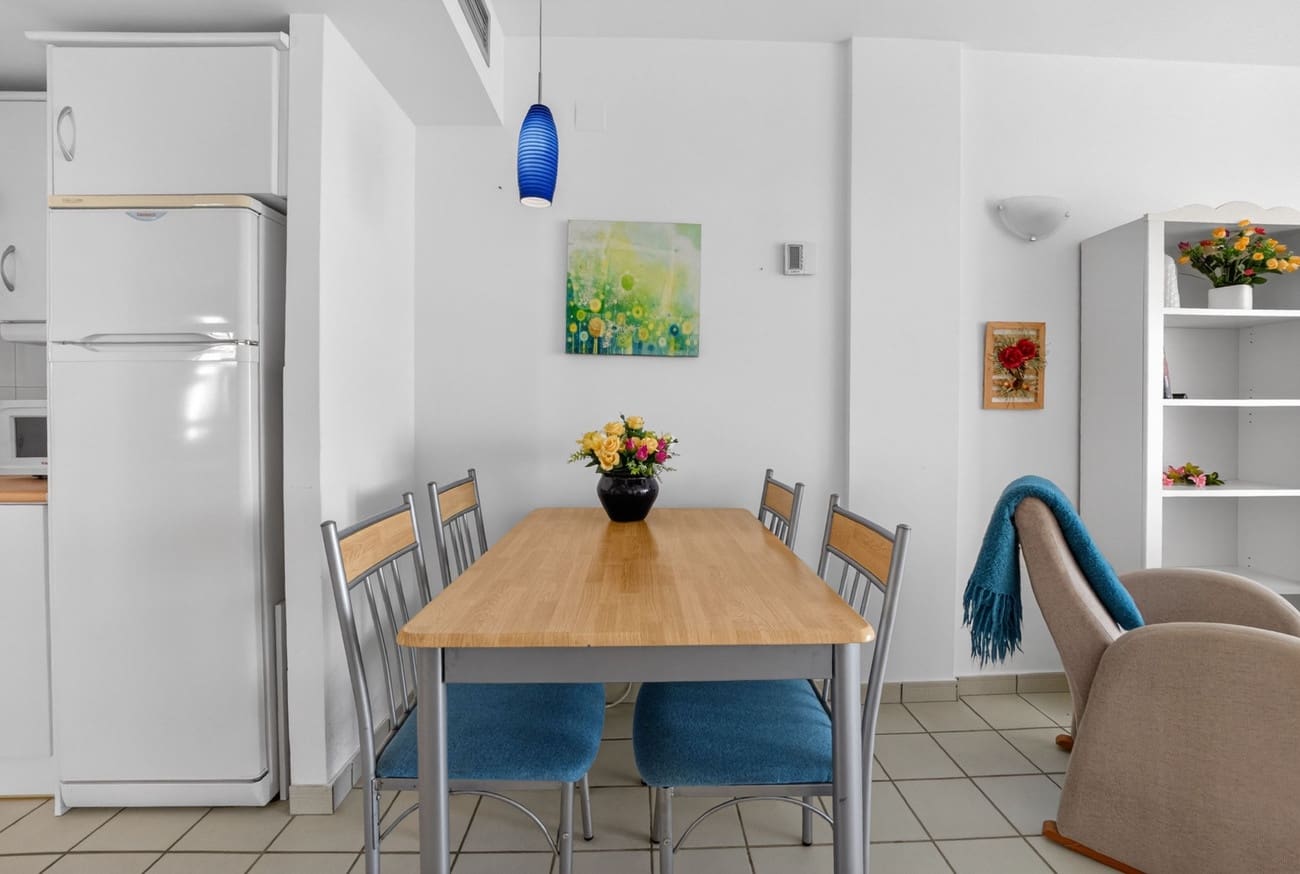 2 soverom Leilighet til salgs i Orihuela Costa med svømmebasseng garasje - € 189 000 (Ref: 9855864)