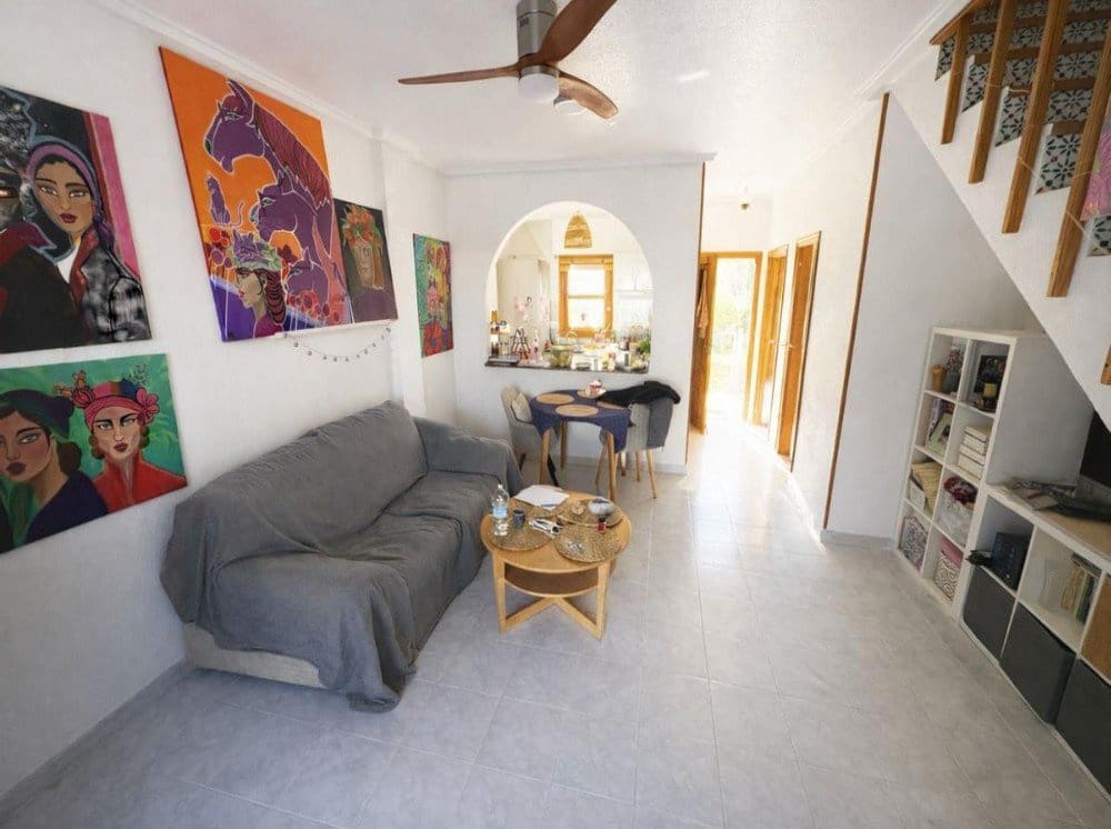 3 slaapkamer Huis te koop in Ciudad Quesada met zwembad garage - € 215.000 (Ref: 9855878)