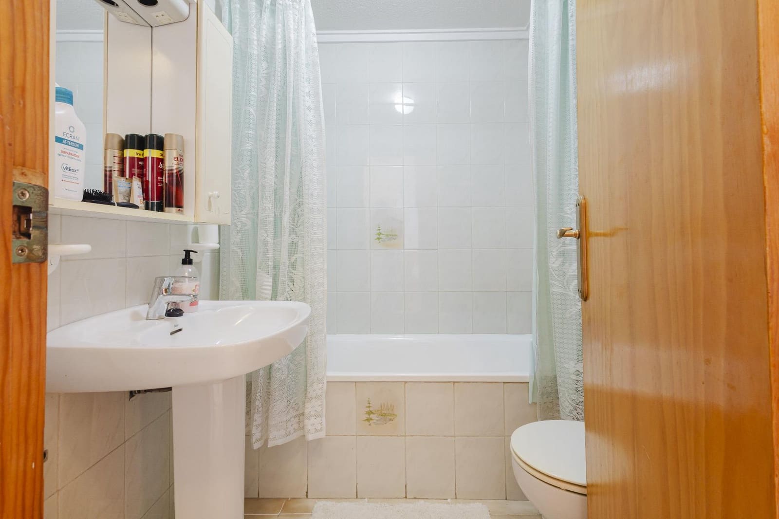 2 chambre Penthouse à vendre à Torrevieja avec garage - 159 990 € (Ref: 9855885)