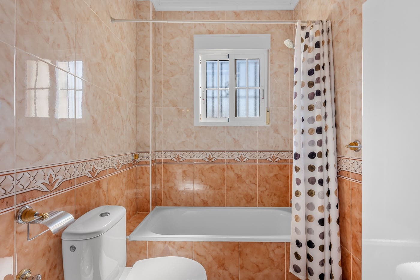 2 slaapkamer Rijtjeshuis te koop in Cabo Roig met zwembad - € 219.000 (Ref: 9857721)