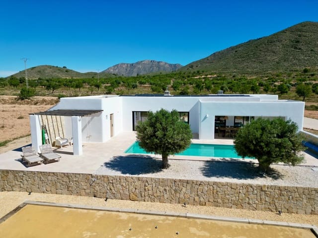 3 soverom Villa til salgs i Barbarroja, Orihuela med svømmebasseng garasje - € 499 950 (Ref: 9865441)