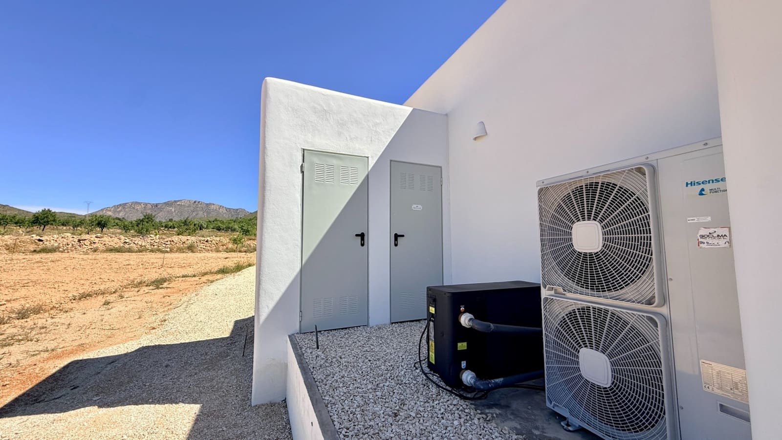 3 soverom Villa til salgs i Barbarroja med svømmebasseng garasje - € 499 950 (Ref: 9865441)