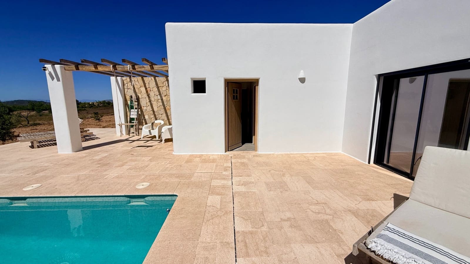3 soverom Villa til salgs i Barbarroja med svømmebasseng garasje - € 499 950 (Ref: 9865441)