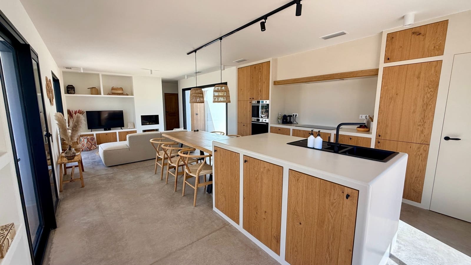 3 soverom Villa til salgs i Barbarroja med svømmebasseng garasje - € 499 950 (Ref: 9865441)