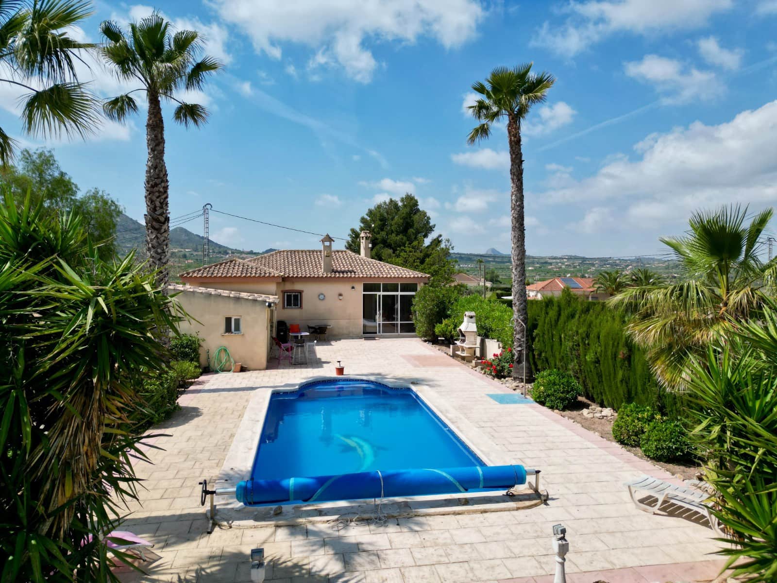 2 bedroom Villa for sale in Hondon de los Frailes with pool - € 299,950 (Ref: 9865442)