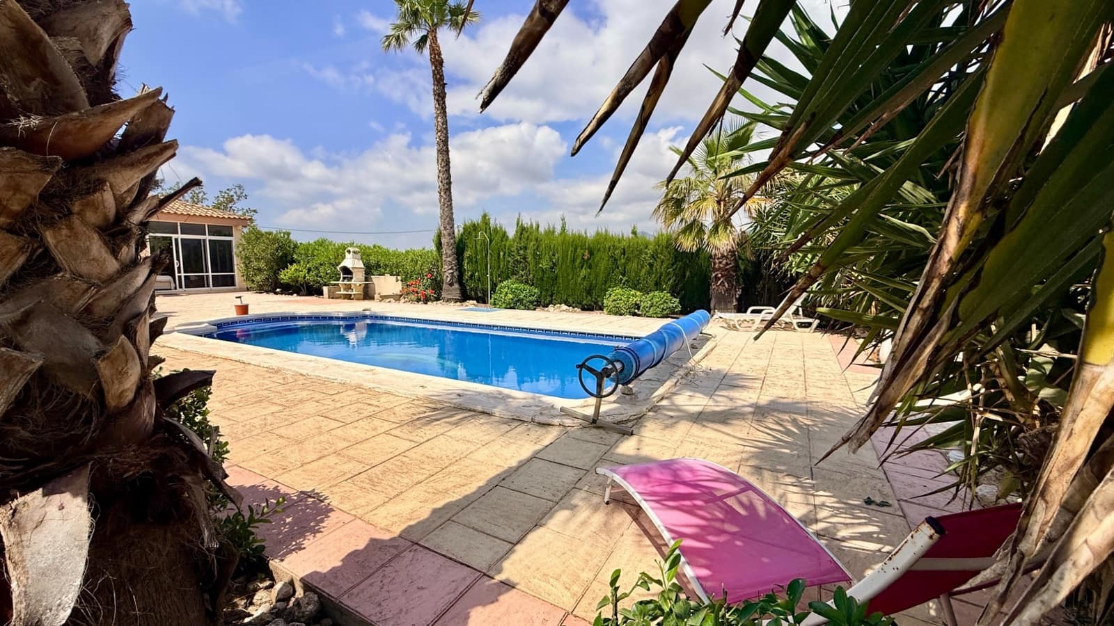2 bedroom Villa for sale in Hondon de los Frailes with pool - € 299,950 (Ref: 9865442)