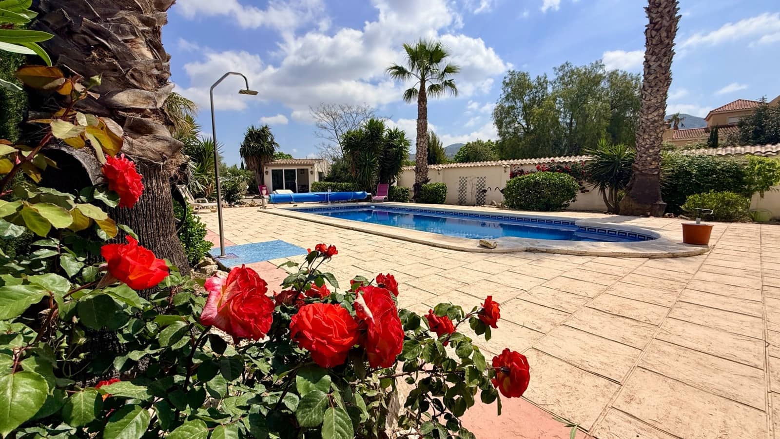 2 bedroom Villa for sale in Hondon de los Frailes with pool - € 299,950 (Ref: 9865442)