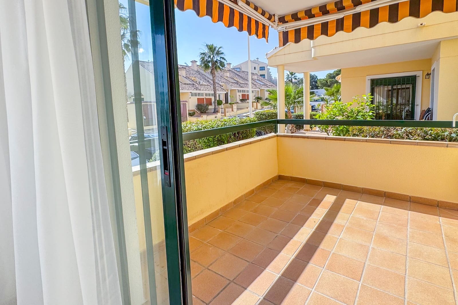 2 soverom Leilighet til salgs i Orihuela Costa med svømmebasseng - € 239 000 (Ref: 9865449)