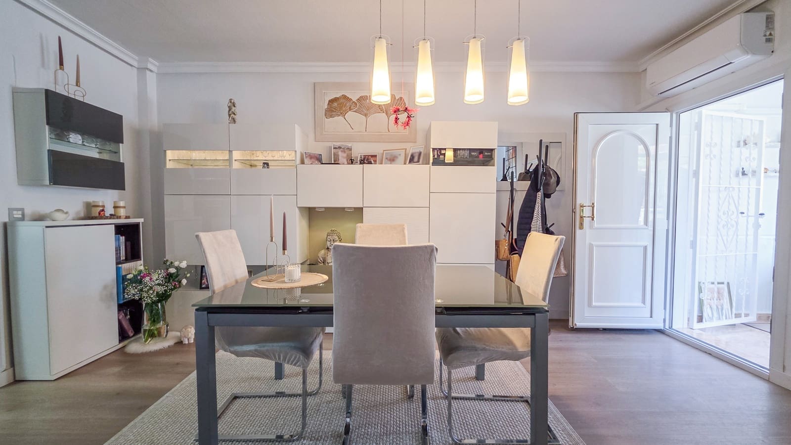 2 makuuhuone Rivitalo myytävänä paikassa Los Balcones mukana uima-altaan - 218 500 € (Ref: 9865467)