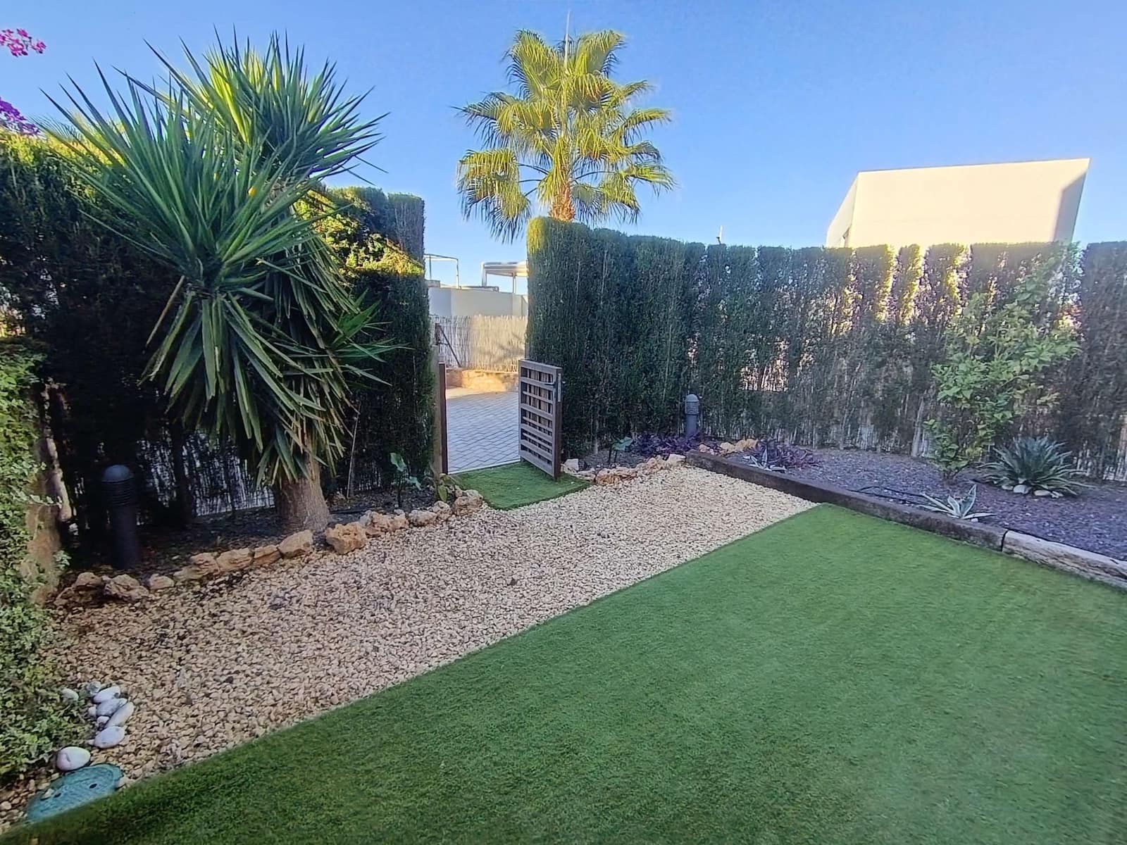 2 slaapkamer Appartement te koop in Algorfa met zwembad garage - € 235.000 (Ref: 9869515)