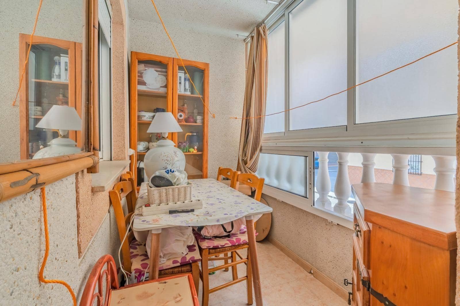 1 slaapkamer Appartement te koop in Torrevieja met zwembad - € 99.900 (Ref: 9869517)