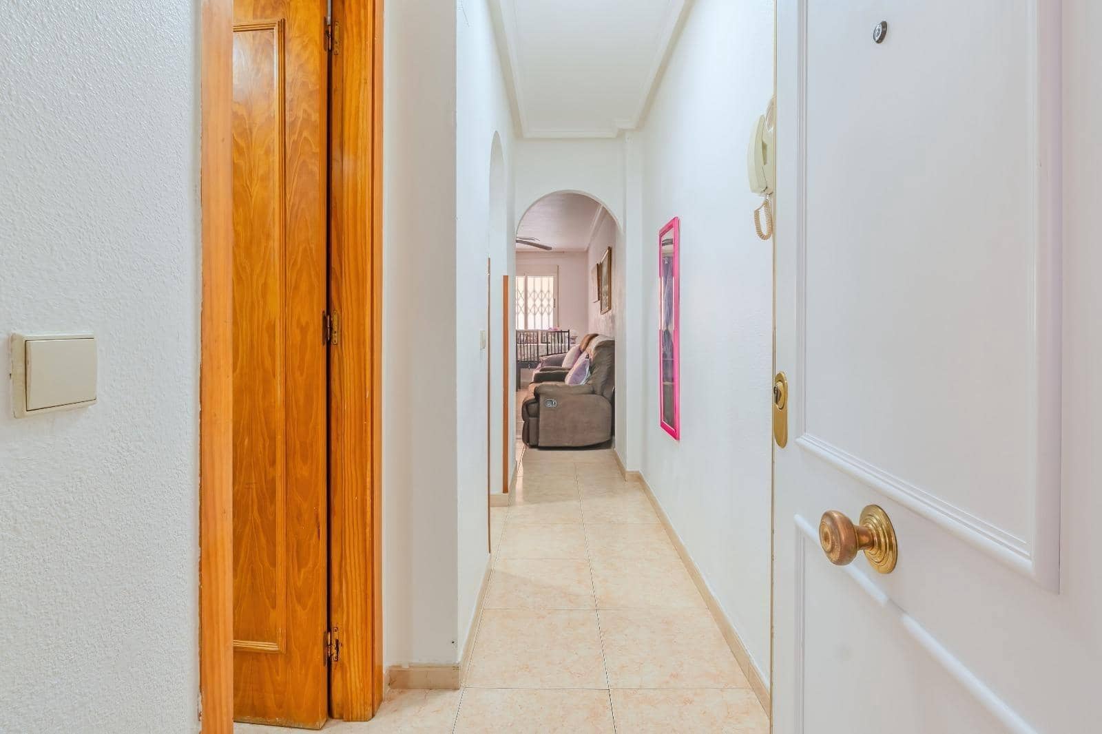 1 slaapkamer Appartement te koop in Torrevieja met zwembad - € 99.900 (Ref: 9869517)