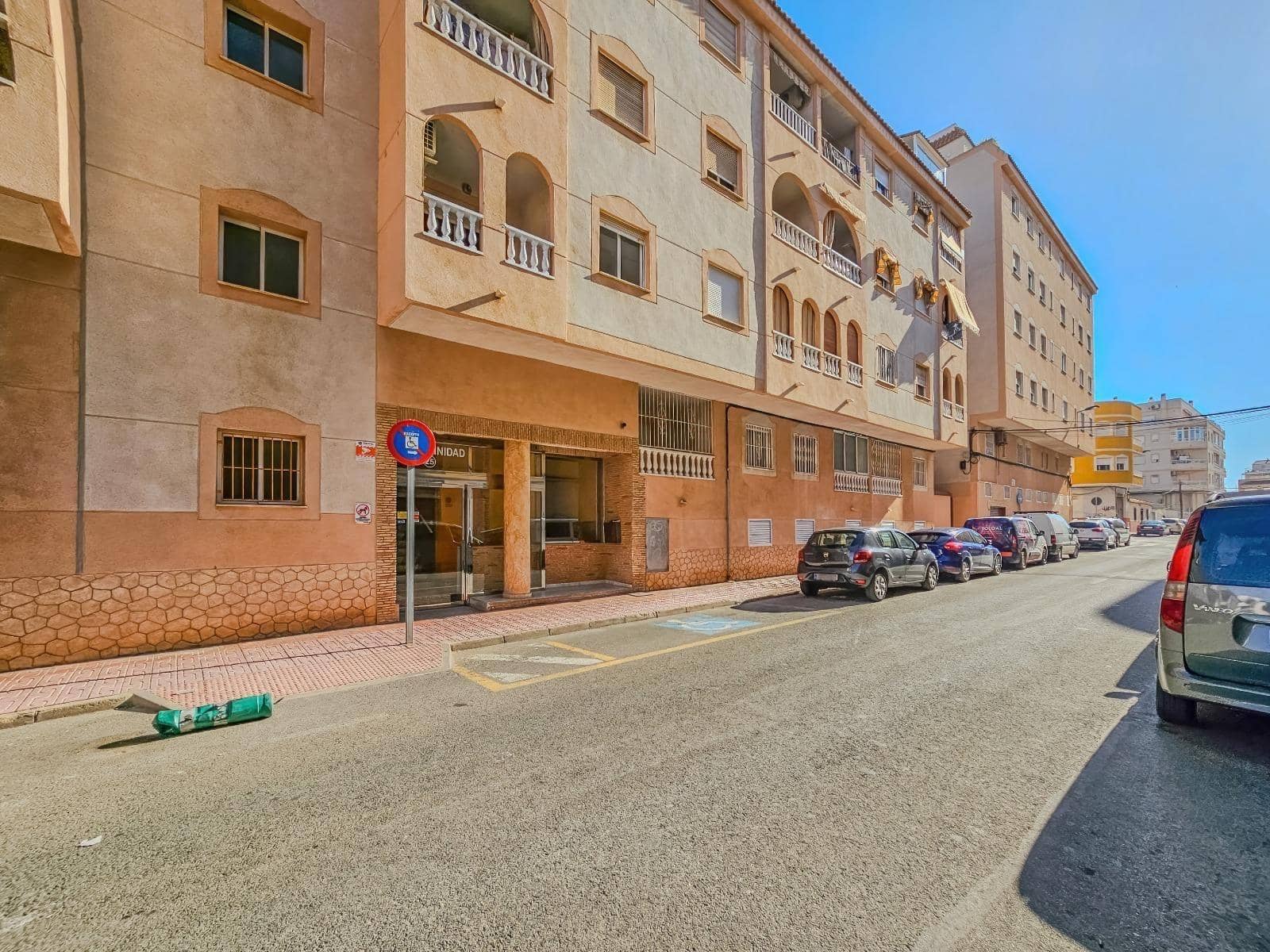 1 slaapkamer Appartement te koop in Torrevieja met zwembad - € 99.900 (Ref: 9869517)