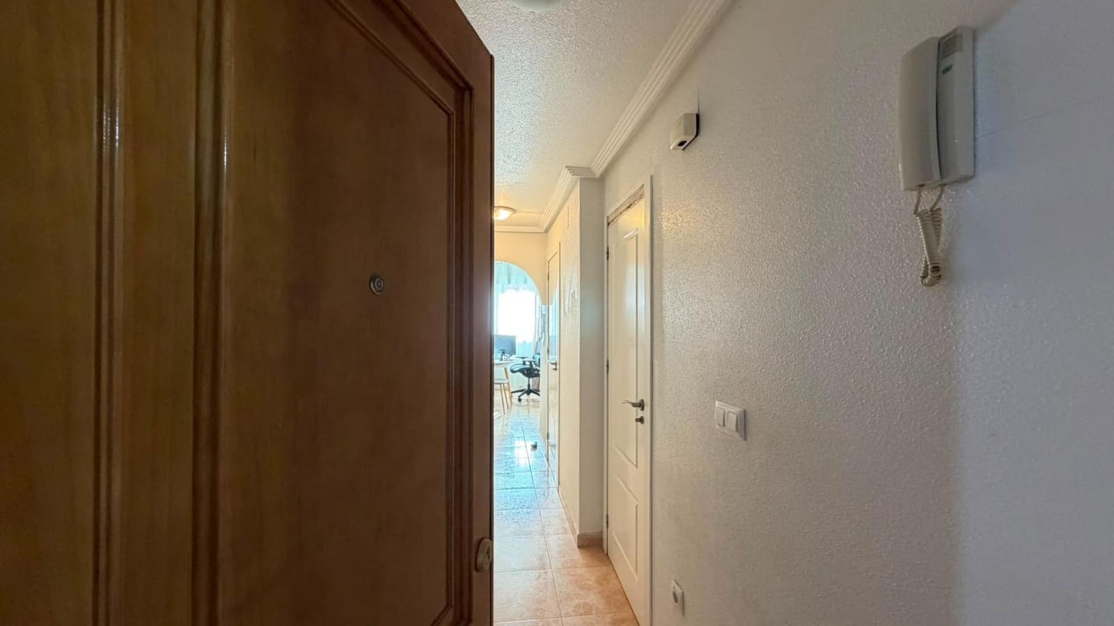 1 soveværelse Lejlighed til salg i Torrevieja med swimmingpool - € 112.000 (Ref: 9869527)