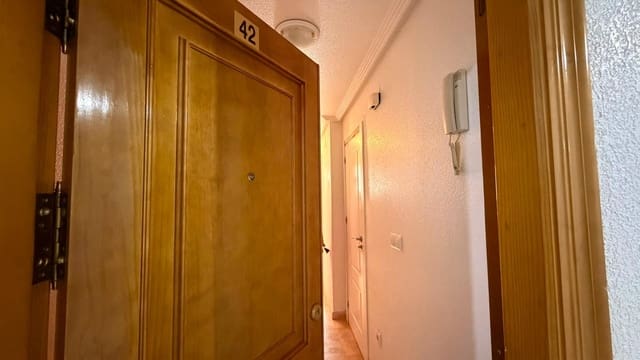 1 makuuhuone Huoneisto myytävänä paikassa Antonio Machado, Torrevieja mukana uima-altaan - 115 000 € (Ref: 9869527)