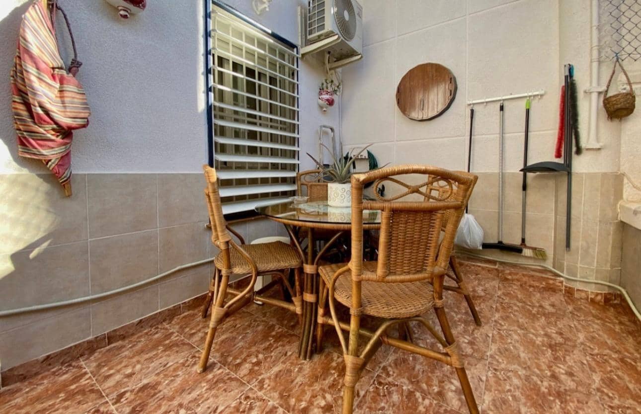 2 camera da letto Appartamento in vendita in Torrevieja con piscina - 319.000 € (Rif: 9869533)