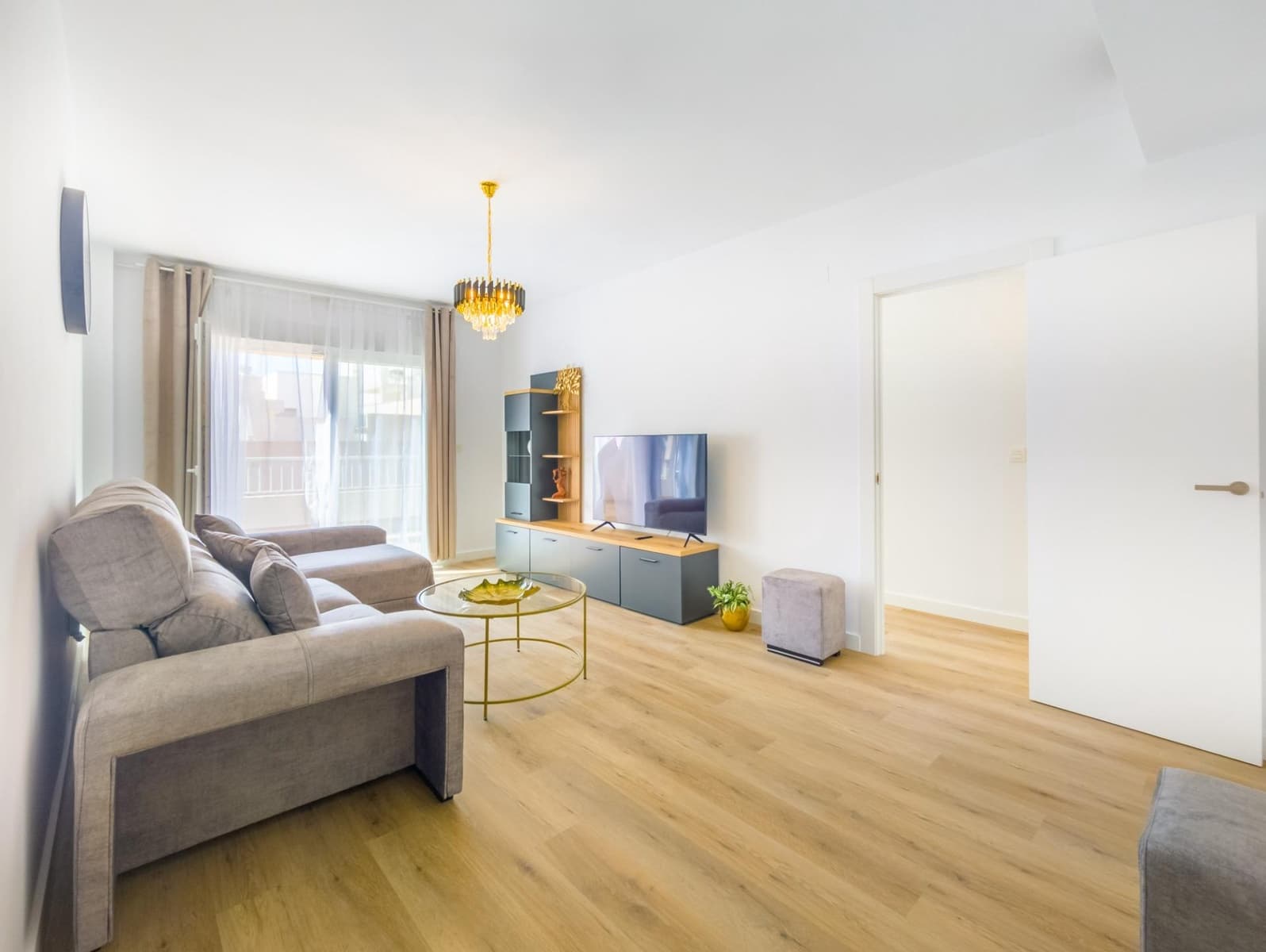 3 makuuhuone Huoneisto myytävänä paikassa Torrevieja - 284 900 € (Ref: 9869536)
