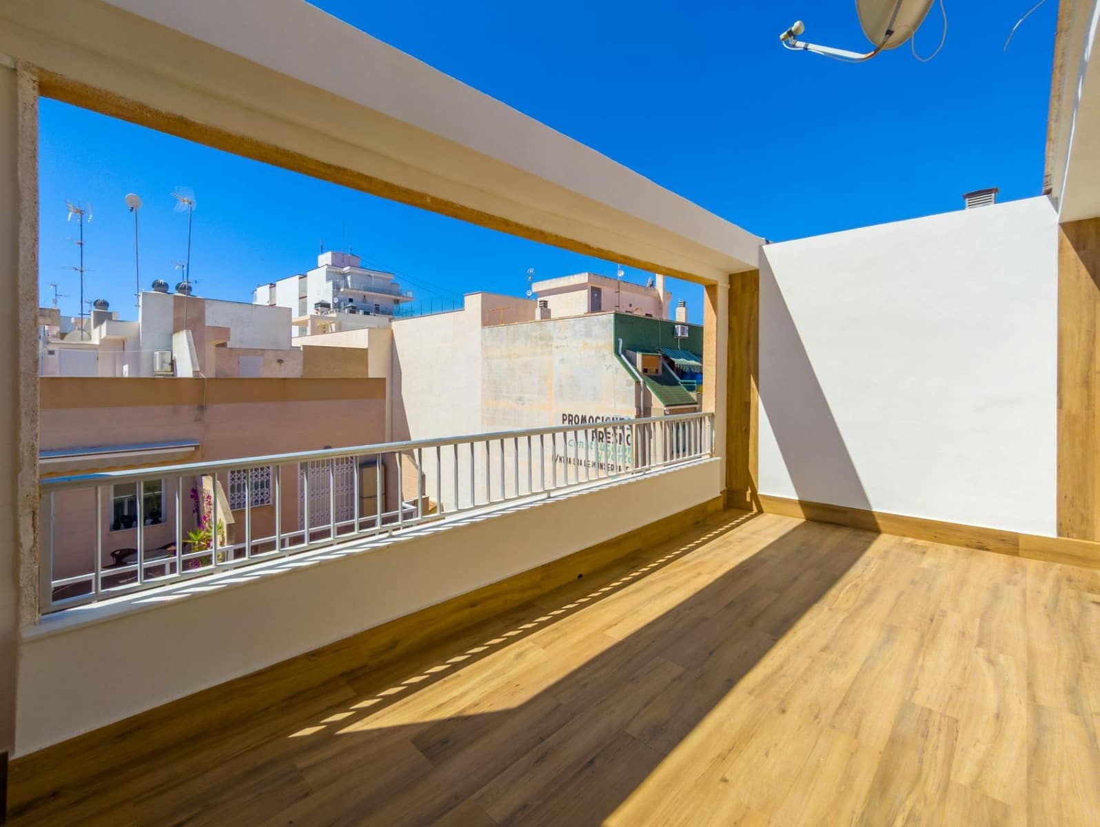 3 makuuhuone Huoneisto myytävänä paikassa Torrevieja - 284 900 € (Ref: 9869536)