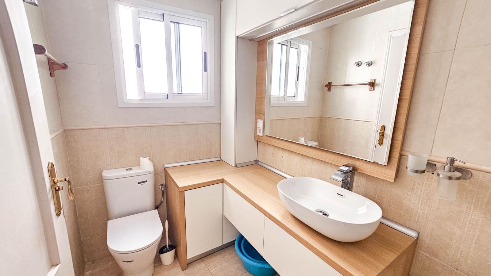 2 soverom Leilighet til salgs i Torrevieja - € 144 000 (Ref: 9869540)