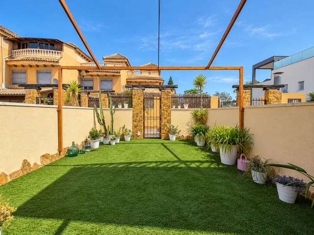 Casa de 4 habitaciones en El Edén, Guardamar del Segura en venta con piscina garaje - 269.000 € (Ref: 9869542)